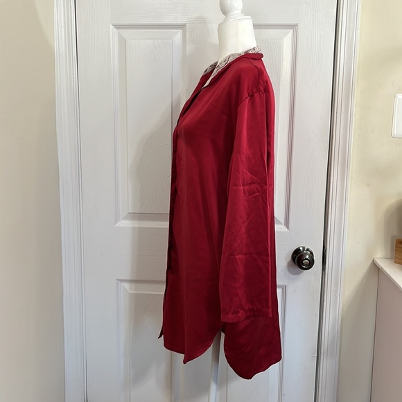 Victoria’s Secret Vintage Gold Label Red Robe - Picture 4 of 9